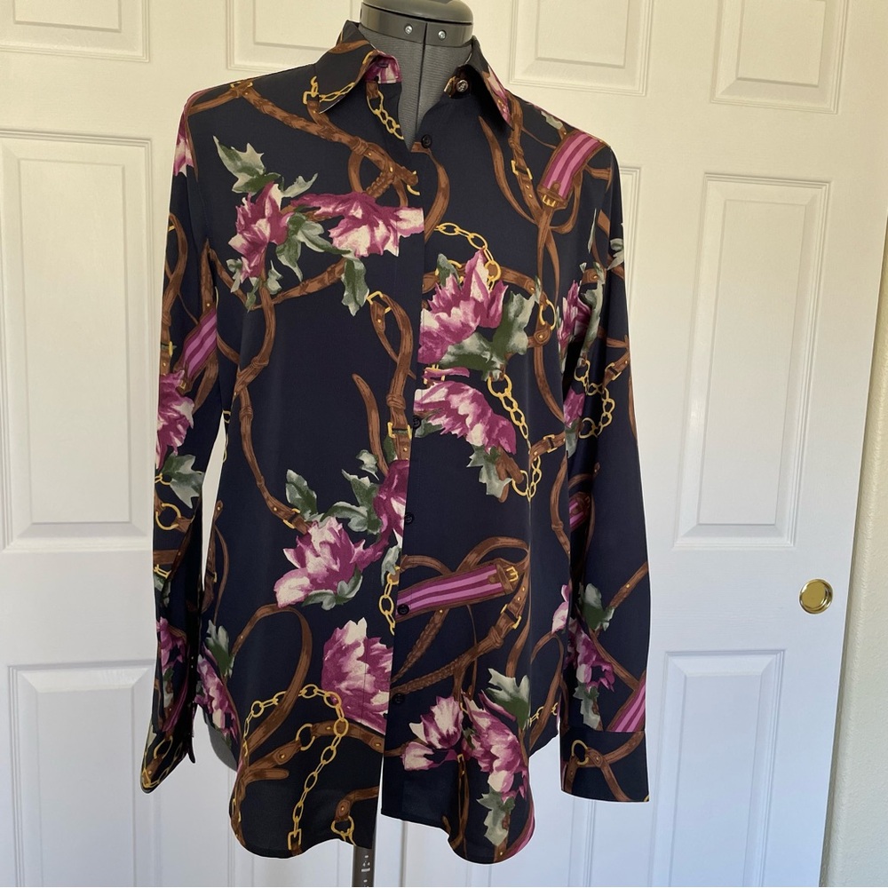 Ralph Lauren buttons down shirt S